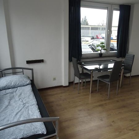 6 Monteurwohnung Messewohnung Bis Zu 5 Personen Hannover Exterior photo